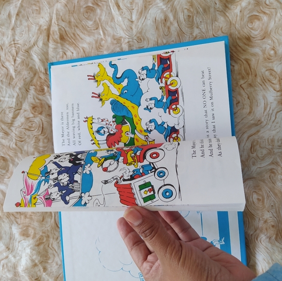 Mulberry street Dr Seuss RARE book - Picture 5 of 13